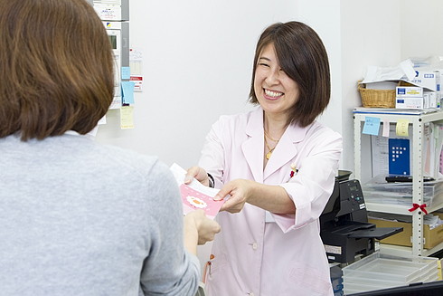 西薬局 小林店